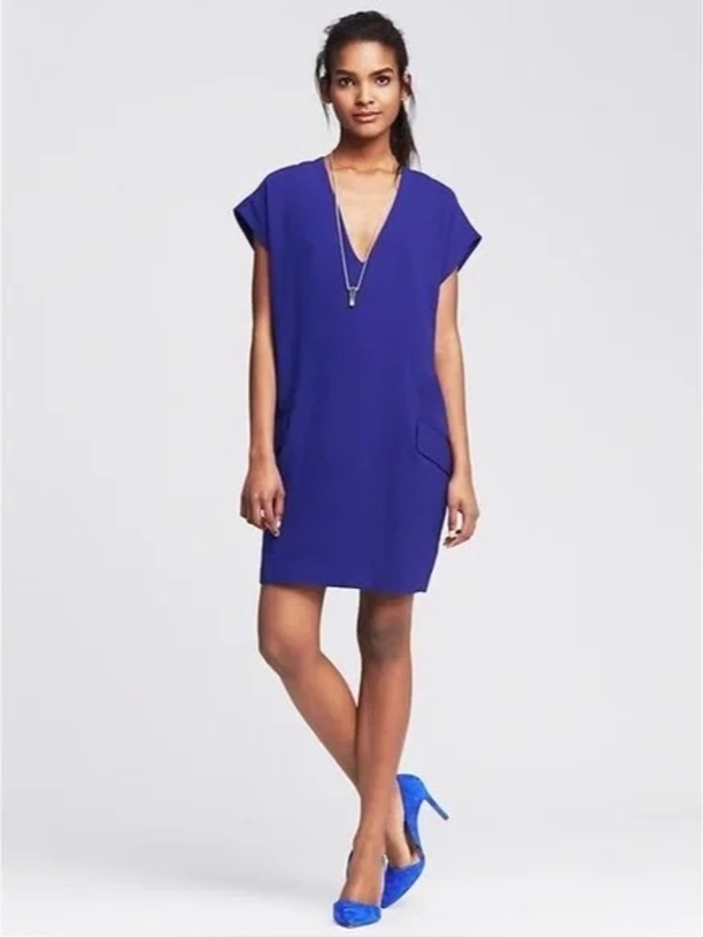Banana Republic Classic V-Neck Shift Dress in Royal Blue